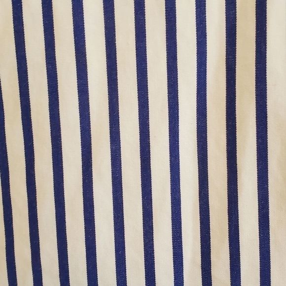 American Living Ruffle Button front - Picture 4 of 5